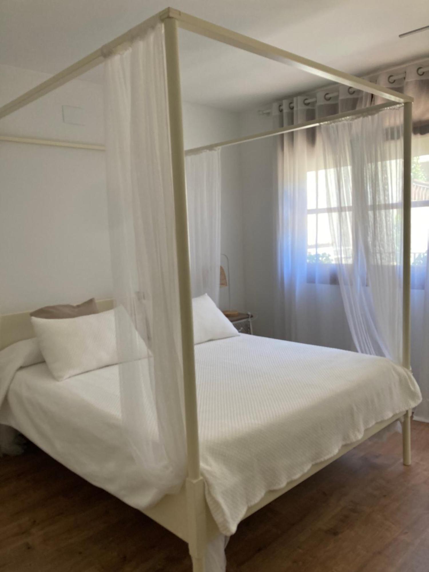 Apartamento céntrico, renovado y con mucho encanto Santa Coloma De Farners Esterno foto